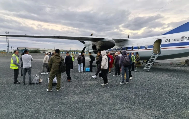 В Верхоянский район прибыли 30 волонтеров для помощи жителям