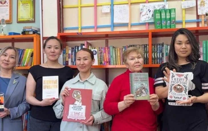 Библиотекари рекомендуют к прочтению &mdash; "Масло", "Деньги делают деньги", "Дом у озера"...