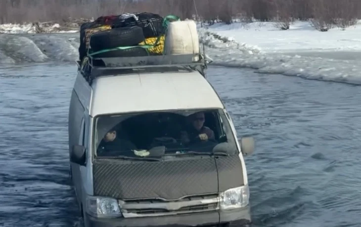 Экстремальная дорога из Момы в Якутск. Каково это?