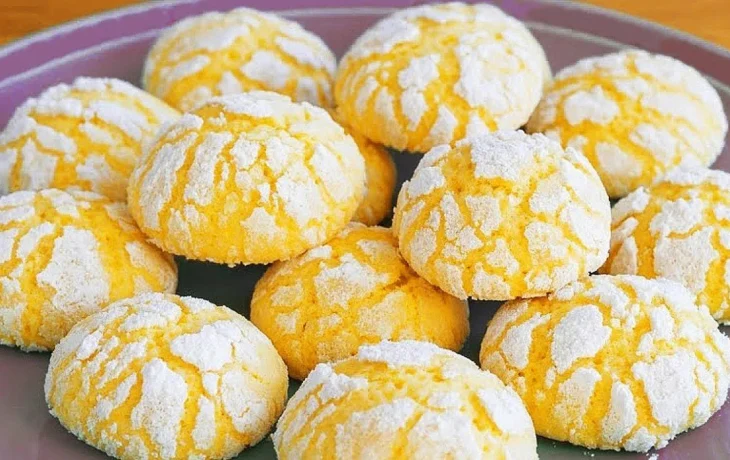 Лимонное печенье-пирожное: как&nbsp;из&nbsp;простых продуктов создать шедевр с&nbsp;тающей начинкой и&nbsp;янтарным кремом