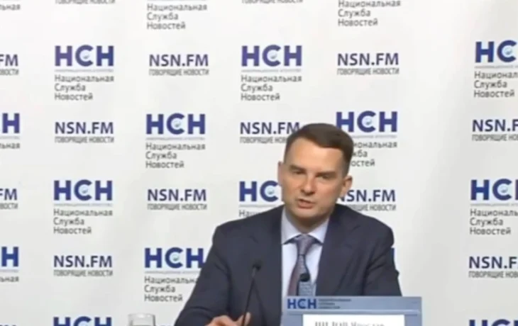 &laquo;Новая реальность&raquo;: в Госдуме посоветовали россиянам носить с собой бумажные карты и не рассчитывать на интернет