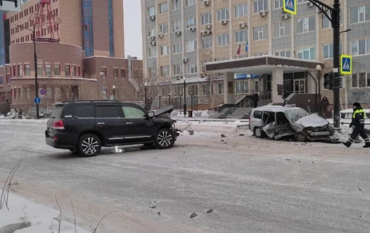 Дело по резонансному ДТП в центре Якутска: опрошены эксперты