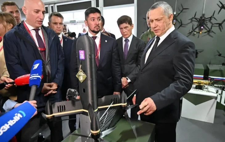 Центр &laquo;ВОИН&raquo; представил площадку для военно-прикладной подготовки молодежи на ВЭФ-2026