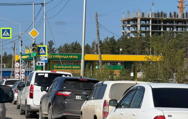В правительстве Якутии признали проблемы с бензином: Ситуация непростая