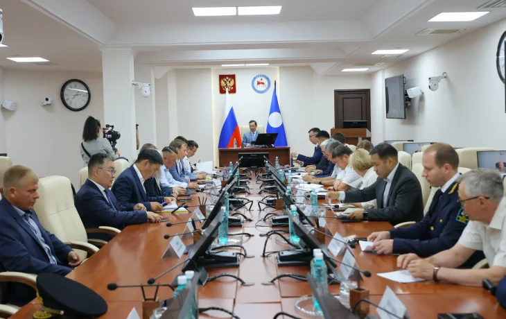 Глава Якутии Айсен Николаев провел заседание Морского совета