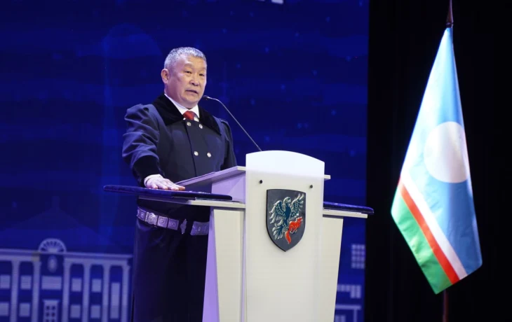 Дмитрий Садовников официально вступил в должность главы Якутска
