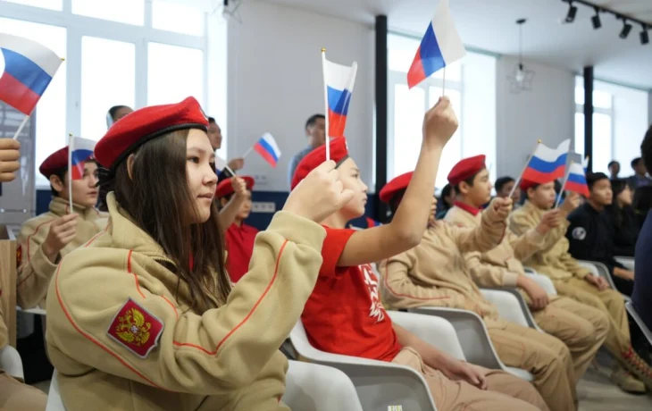 &laquo;Выражаю искреннюю благодарность всем участникам детского движения&raquo;: Айсен Николаев
