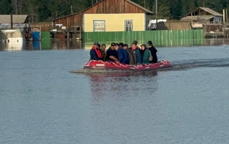 Боронук полностью ушел под воду, Верхоянск под угрозой. Что происходит после паводка