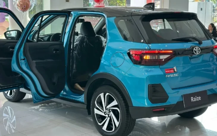 Полноприводный и&nbsp;дешевле Лады: чем новый кроссовер Toyota, который покоряет россиян