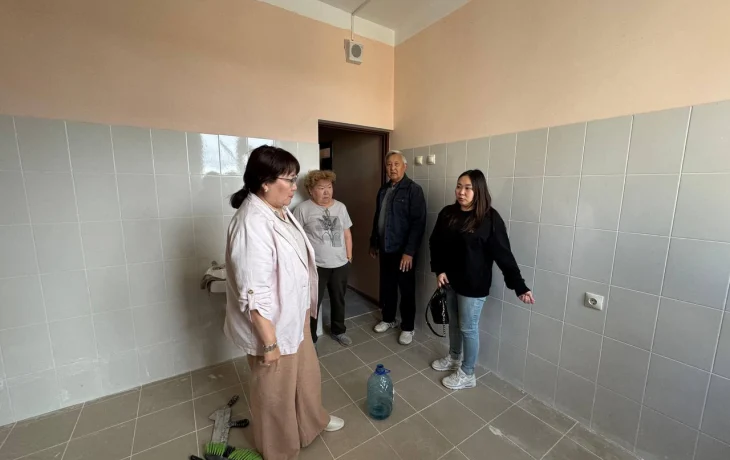 В школах Якутска обновляют медкабинеты