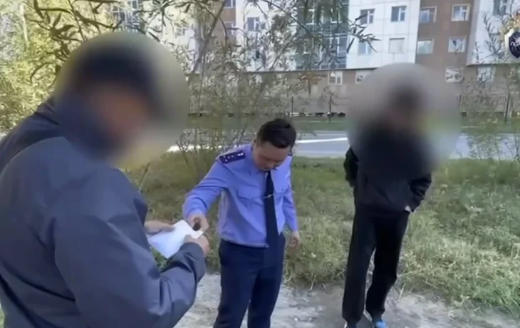 СК: 22-летний якутянин создал группу по сбыту запрещенных веществ, в которую вошли несовершеннолетние