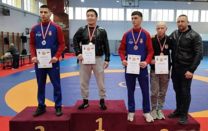 Вольная борьба: Якутянин Владимир Егоров стал 10-кратным чемпионом Македонии