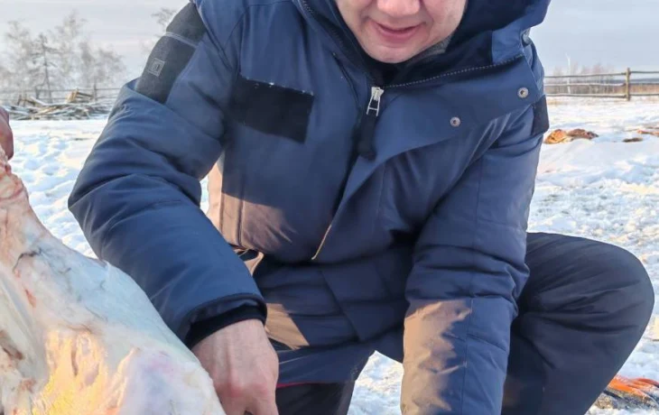 Айсен Николаев поздравил якутян с началом сезона забоя скота