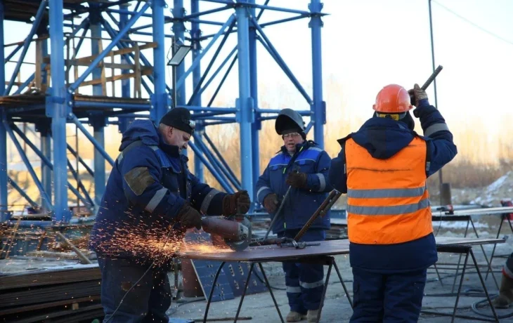 Строительство Ленского моста идет строго по графику