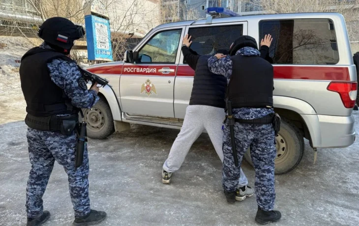 В Якутии за неуплату счета в ресторане задержан скрывавшийся от военной прокуратуры мужчина