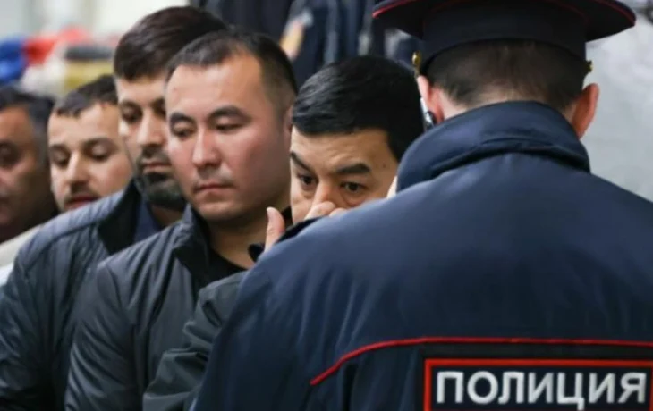 Миграционный инспектор в Якутске осуждена за взятки и организацию нелегальной миграции