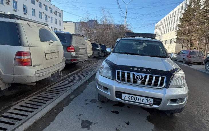Куркутов снова оказался в центре скандала с автомобилем в Якутске