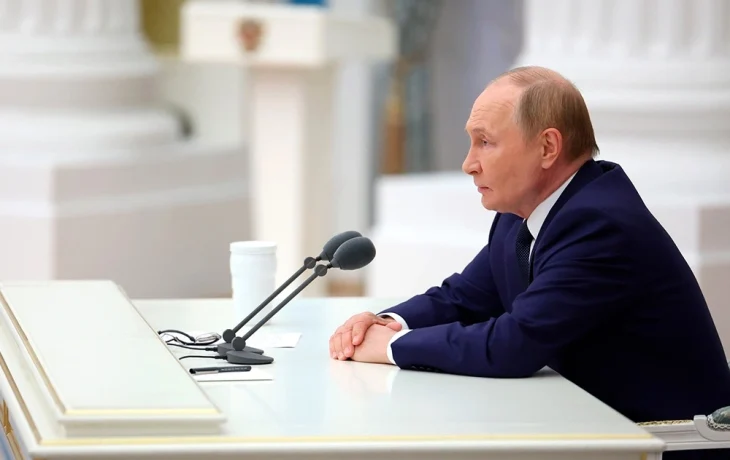 Трамп намерен лично встретить Путина на Аляске