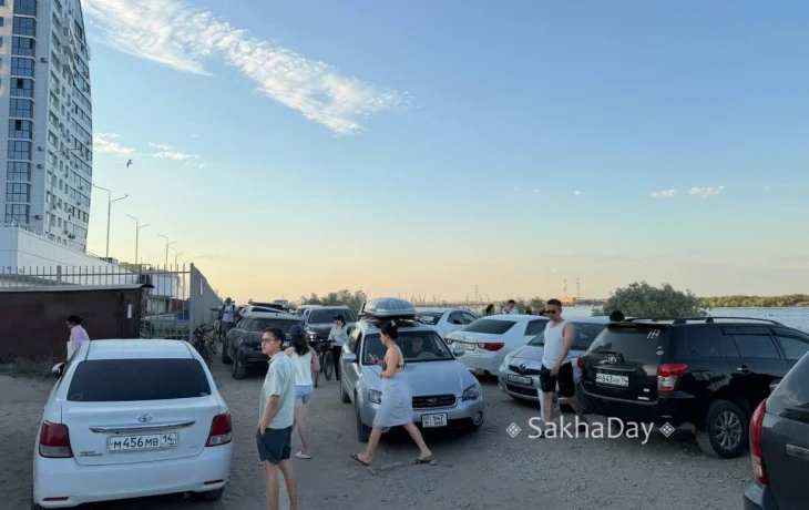 В Якутске +35, а кондиционер &ndash; не у всех. Как справляются люди с жарой?
